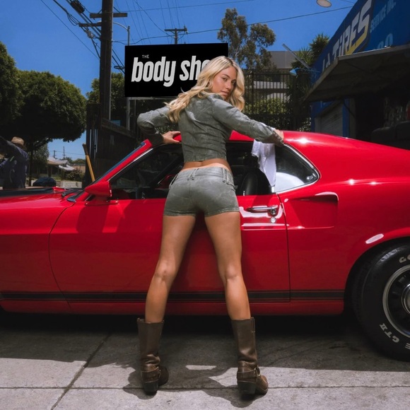 Harley Jacket - Picture 3 of 10